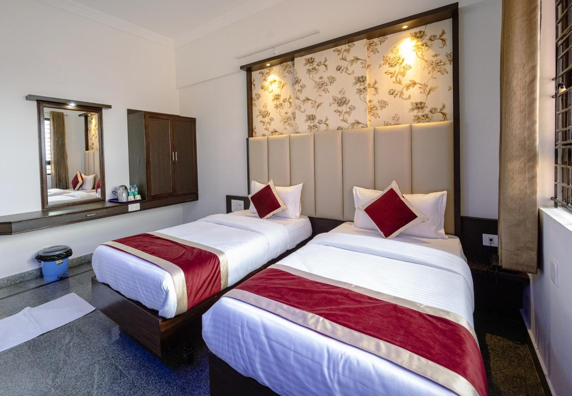 Hotel Durga International Udupi Exterior photo