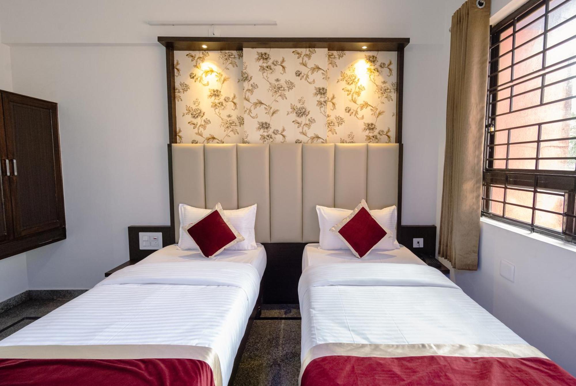 Hotel Durga International Udupi Exterior photo